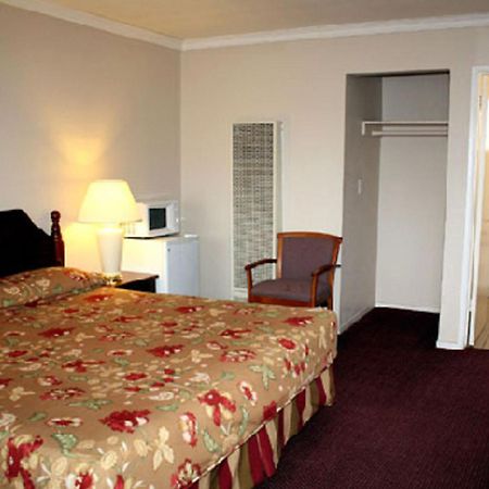 Sunset Inn And Suites Уэст-Сакраменто Экстерьер фото