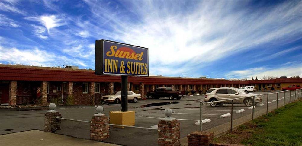 Sunset Inn And Suites Уэст-Сакраменто Удобства фото